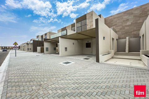 Adosado en Dubai, 3 dormitorios, 200.7 m², № 8097 - foto 1