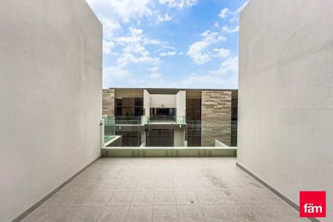 Adosado en Dubai, 3 dormitorios, 200.7 m², № 8097 - foto 11