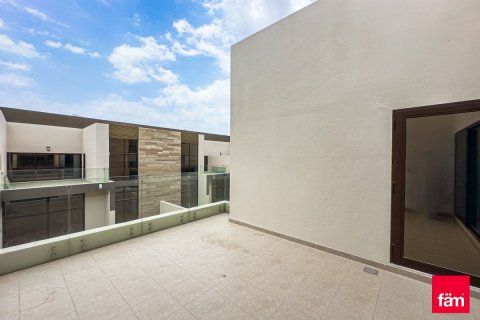 Adosado en Dubai, 3 dormitorios, 200.7 m², № 8097 - foto 8