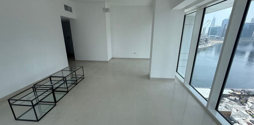 Apartamento en Business Bay, Dubai, 2 dormitorios, 134.6 m², № 40999