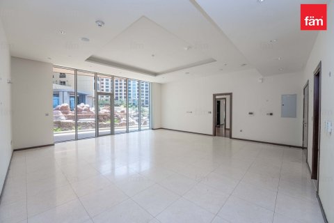 Appartement à Palm Jumeirah, Dubai, 3 chambres, 228.1 m², № 41001 - photo 2