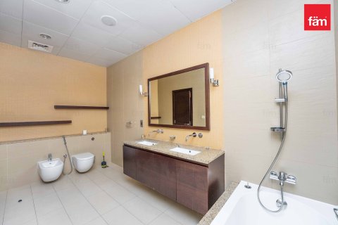 Appartement à Palm Jumeirah, Dubai, 3 chambres, 228.1 m², № 41001 - photo 17