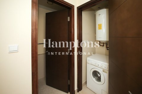 Apartment in Downtown Dubai (Downtown Burj Dubai), Dubai 1 bedroom, 90.49030909 sq.m. № 115746 - photo 7