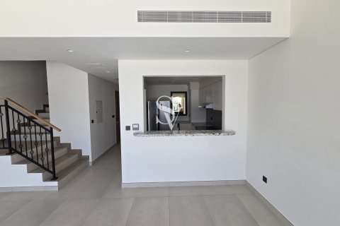 Adosado en Damac Lagoons, Dubai, 4 dormitorios, 144 m², № 113272 - foto 14