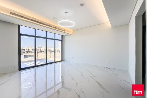 Villa en Al Furjan, Dubai, 5 dormitorios, 489.9 m², № 118531 - foto 17
