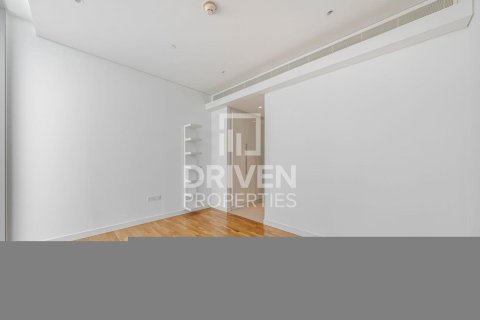 Снять в аренду квартиру в Bluewaters Residences, Bluewaters, Дубай: 4 спальни, 228м², № 87638 - фото 12