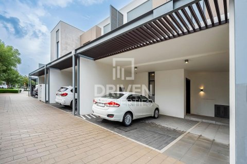 Townhouse in Joy, Arabian Ranches 3, Dubai 3 bedrooms, 180 sq.m. № 87640 - photo 1