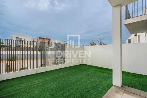 Townhouse in Joy, Arabian Ranches 3, Dubai 3 bedrooms, 180 sq.m. № 87640 - photo 14