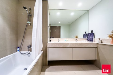 Apartment in Dubai 2 bedrooms, 98.6 sq.m. № 50024 - photo 11