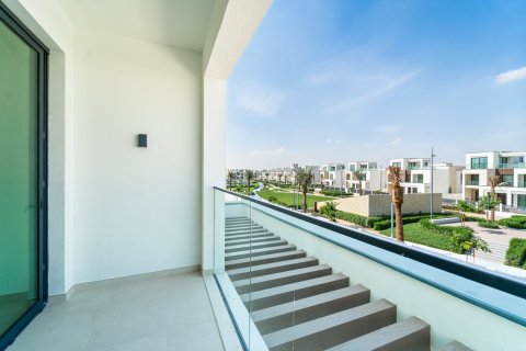 Villa en Dubai, 5 dormitorios, 528 m², № 97229 - foto 18