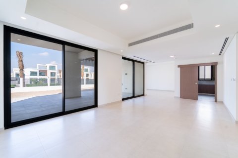 Villa en Dubai, 5 dormitorios, 528 m², № 97229 - foto 8