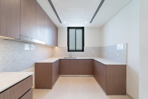 Villa en Dubai, 5 dormitorios, 528 m², № 97229 - foto 9