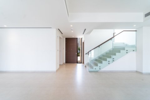Villa en Dubai, 5 dormitorios, 528 m², № 97229 - foto 6