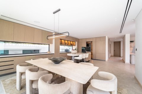 Villa en Dubai, 5 dormitorios, 568 m², № 97224 - foto 15