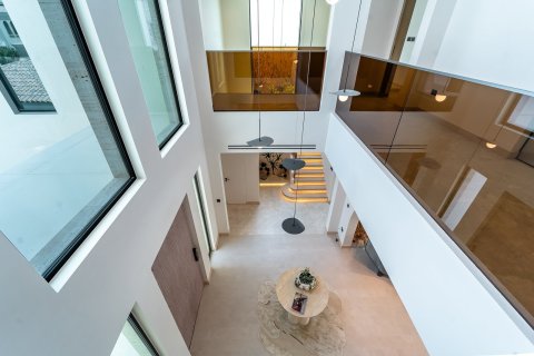 Villa en Dubai, 5 dormitorios, 568 m², № 97224 - foto 23