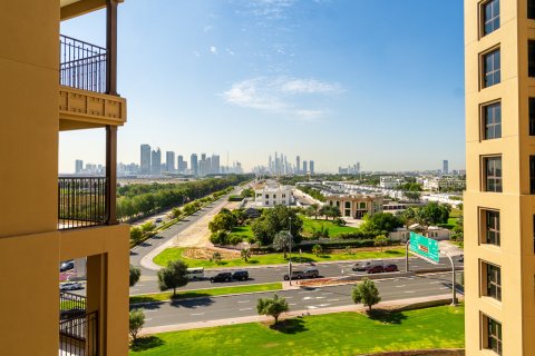 Apartment in Umm Suqeim, Dubai 2 bedrooms, 101 sq.m. № 97231 - photo 19