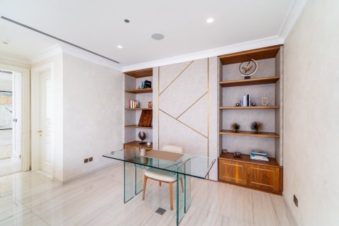 Apartment in Dubai Marina, Dubai 5 bedrooms, 567 sq.m. № 97226 - photo 20