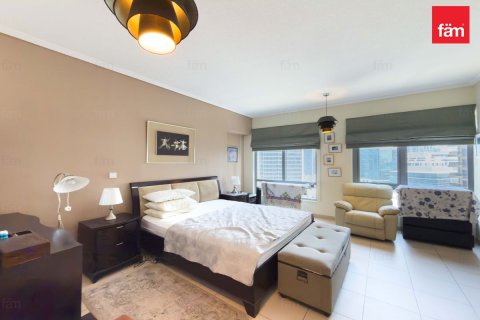 Apartment in Downtown Dubai (Downtown Burj Dubai), Dubai 1 bedroom, 104.9 sq.m. № 133369 - photo 11