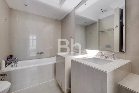 Apartment in Downtown Dubai (Downtown Burj Dubai), Dubai 1 bedroom, 89 sq.m. № 21315 - photo 4