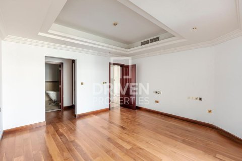 Villa in The Crescent, Palm Jumeirah, Dubai 4 bedrooms, 1079.07 sq.m. № 127441 - photo 10