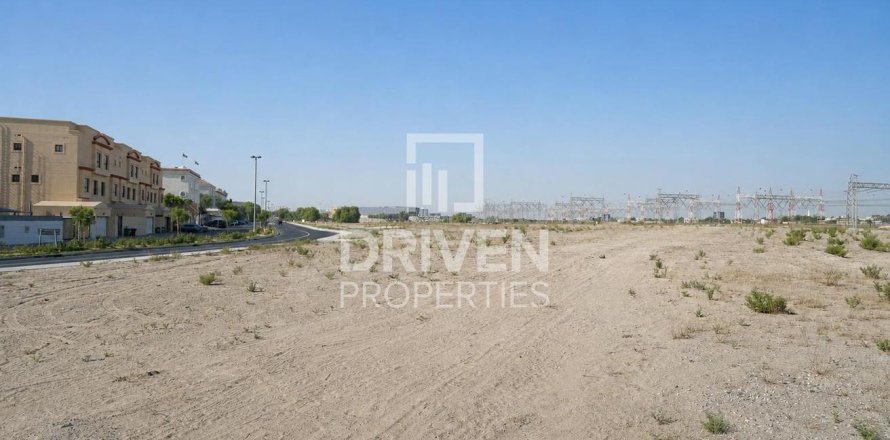 Land in Mirdif Villas, Mirdif, Dubai 1262.09 sq.m. № 127445
