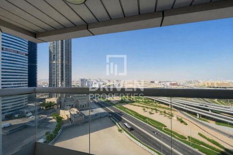 Apartment in Jumeirah Lake Towers, Dubai 3 bedrooms, 106.47 sq.m. № 127443 - photo 14