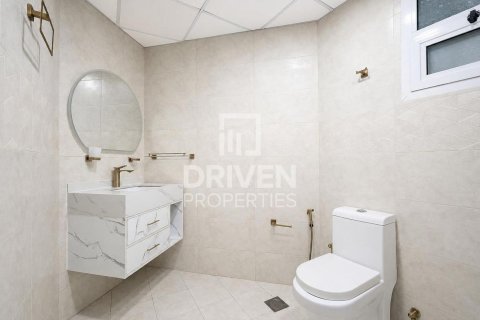 Apartment in Jumeirah Lake Towers, Dubai 3 bedrooms, 106.47 sq.m. № 127443 - photo 13