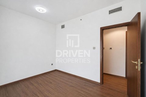 Apartment in Jumeirah Lake Towers, Dubai 3 bedrooms, 106.47 sq.m. № 127443 - photo 10