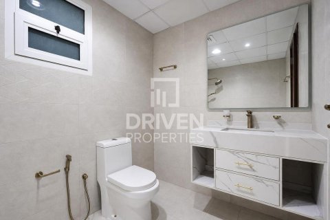Apartment in Jumeirah Lake Towers, Dubai 3 bedrooms, 106.47 sq.m. № 127443 - photo 11