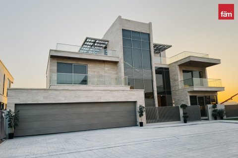 Villa in Dubai 7 bedrooms, 960 sq.m. № 108980 - photo 25