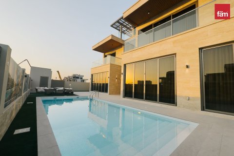 Villa in Dubai 7 bedrooms, 960 sq.m. № 108980 - photo 24