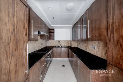 Appartement à 8 BOULEVARD WALK à Downtown Dubai (Downtown Burj Dubai), Dubai, 1 chambre, 82 m², № 71469 - photo 6