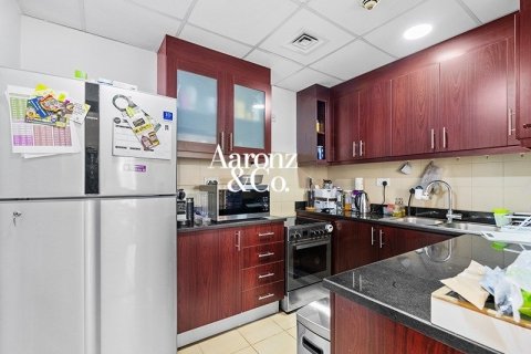 Appartement à Jumeirah Beach Residence, Dubai, 2 chambres, 128 m², № 137599 - photo 6