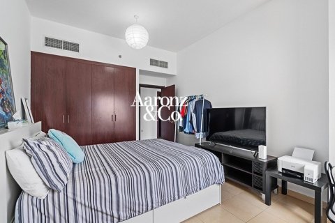 Appartement à Jumeirah Beach Residence, Dubai, 2 chambres, 128 m², № 137599 - photo 11