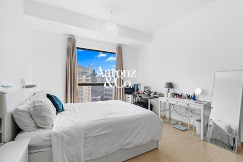 Appartement à Jumeirah Beach Residence, Dubai, 2 chambres, 128 m², № 137599 - photo 10