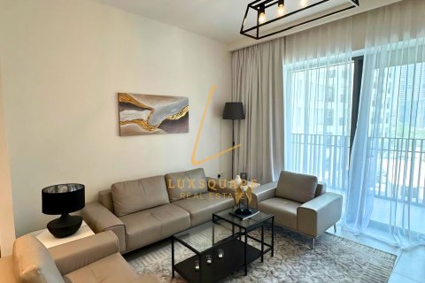 Appartement à Dubai, 2 chambres, 111 m², № 137602