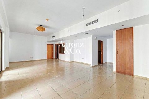 Appartement à Jumeirah Beach Residence, Dubai, 1 chambre, 124 m², № 137598 - photo 6