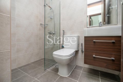 Townhouse in Dubai 4 bedrooms, 112 sq.m. № 137600 - photo 14