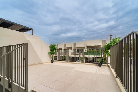 فيلا في دبي 4 غرف نوم, 334 م² رقم 96877 - صورة 11