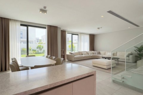 Villa à Dubai, 4 chambres, 334 m², № 96877