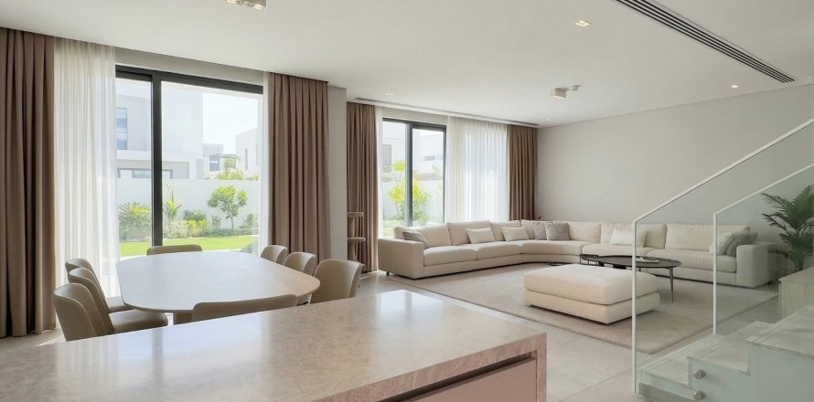 فيلا في دبي 4 غرف نوم, 334 م² رقم 96877