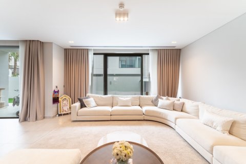 فيلا في دبي 4 غرف نوم, 334 م² رقم 96877 - صورة 4