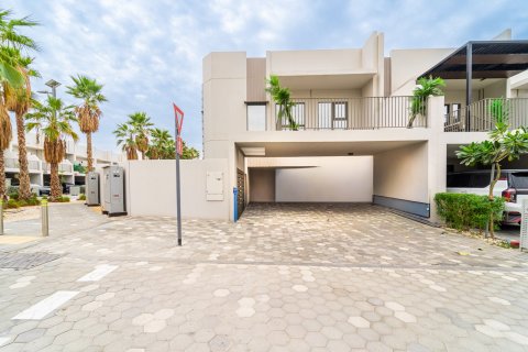 فيلا في دبي 4 غرف نوم, 334 م² رقم 96877 - صورة 21