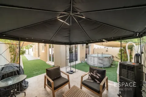 Villa in Villanova, Dubai Land, Dubai 4 bedrooms, 209 sq.m. № 122414 - photo 16