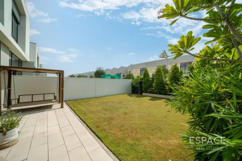 Adosado en Al Furjan, Dubai, 3 dormitorios, 244 m², № 122303 - foto 18