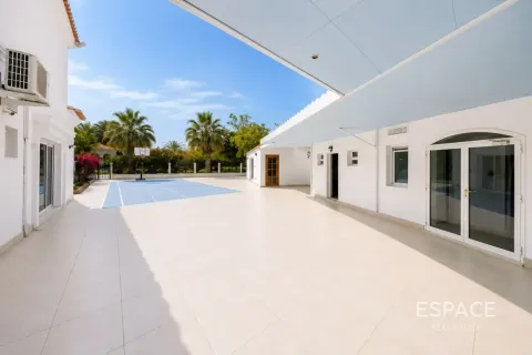 Villa en Green Community West, Green Community, Dubai, 6 dormitorios, 657 m², № 122297 - foto 3