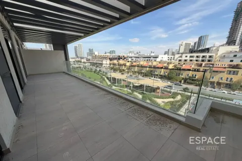 Apartamento en Jumeirah Village Circle, Dubai, 2 dormitorios, 111 m², № 122302 - foto 2