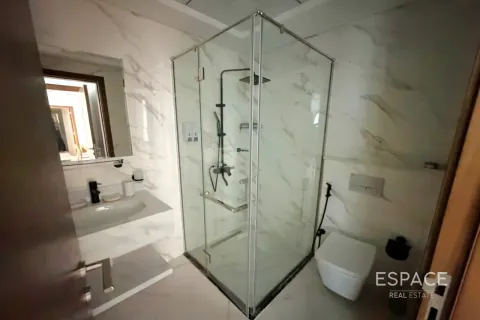 Apartamento en Jumeirah Village Circle, Dubai, 2 dormitorios, 111 m², № 122302 - foto 6