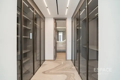 Villa en Palm Jumeirah, Dubai, 5 dormitorios, 658 m², № 122300 - foto 15