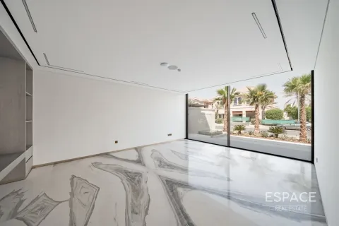 Villa en Palm Jumeirah, Dubai, 5 dormitorios, 658 m², № 122300 - foto 13